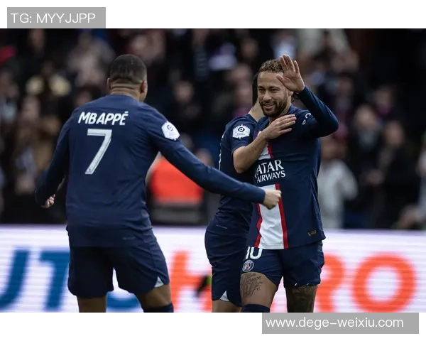 法甲风云突变巴黎失去榜首地位126年老店狂胜5-1创佳绩